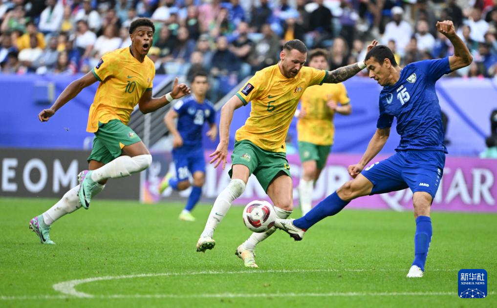 必一运动-包含欧洲俱乐部对亚洲球队展开激烈角逐的词条  第2张